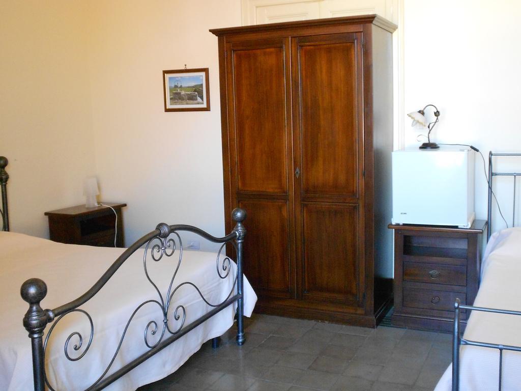 Etna Wine Azienda Agrituristica Passopisciaro Chambre photo